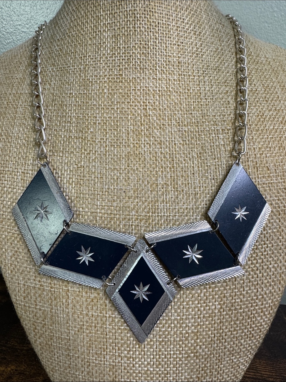 Vintage Black and Silver Starburst Geometric Necklace
